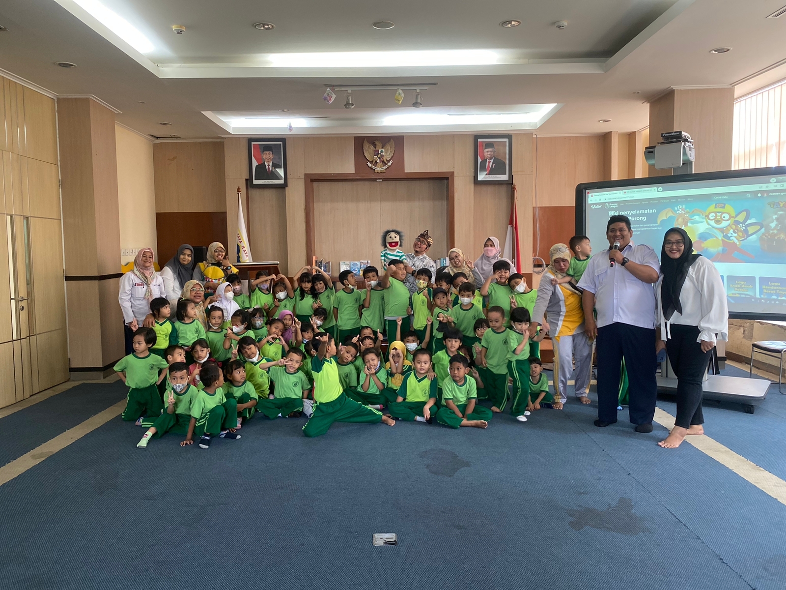 Menelusuri Jejak Literasi (Si Jali) Di Perpustakaan Tanjung Duren (Wisata Literasi)